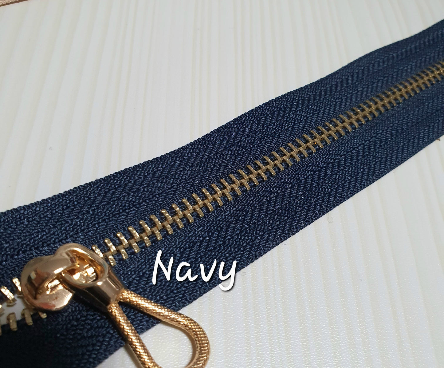 Metal Gold Zipper size #3 and #5 45cm